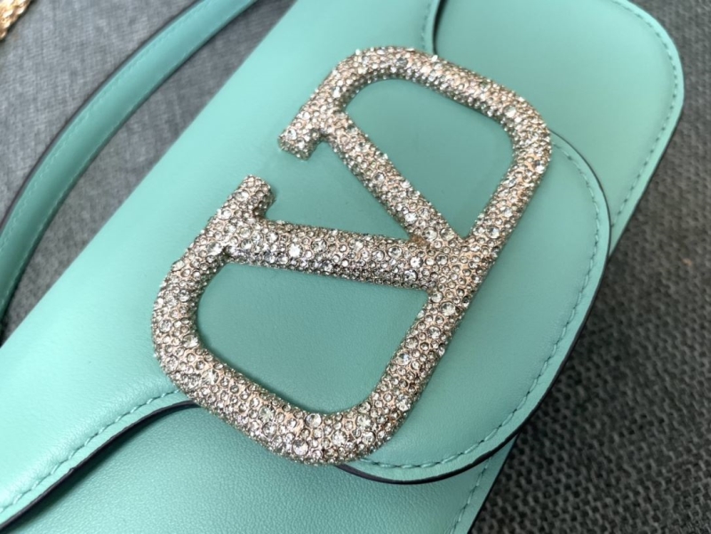 Va1e*ntin0 satchel bag